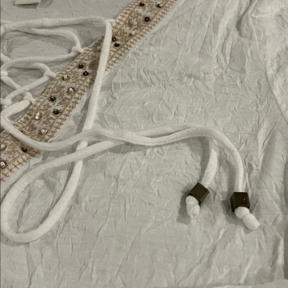 SUNDANCE Legacy Lace-Up V-Neck Crinkle Embroidered White Long Sleeve Breezy Top - Picture 5 of 7